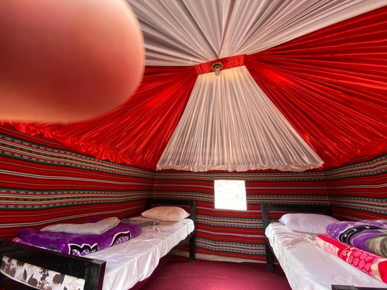 Wadi Rum Bedouin City Camp & Tours Exterior foto