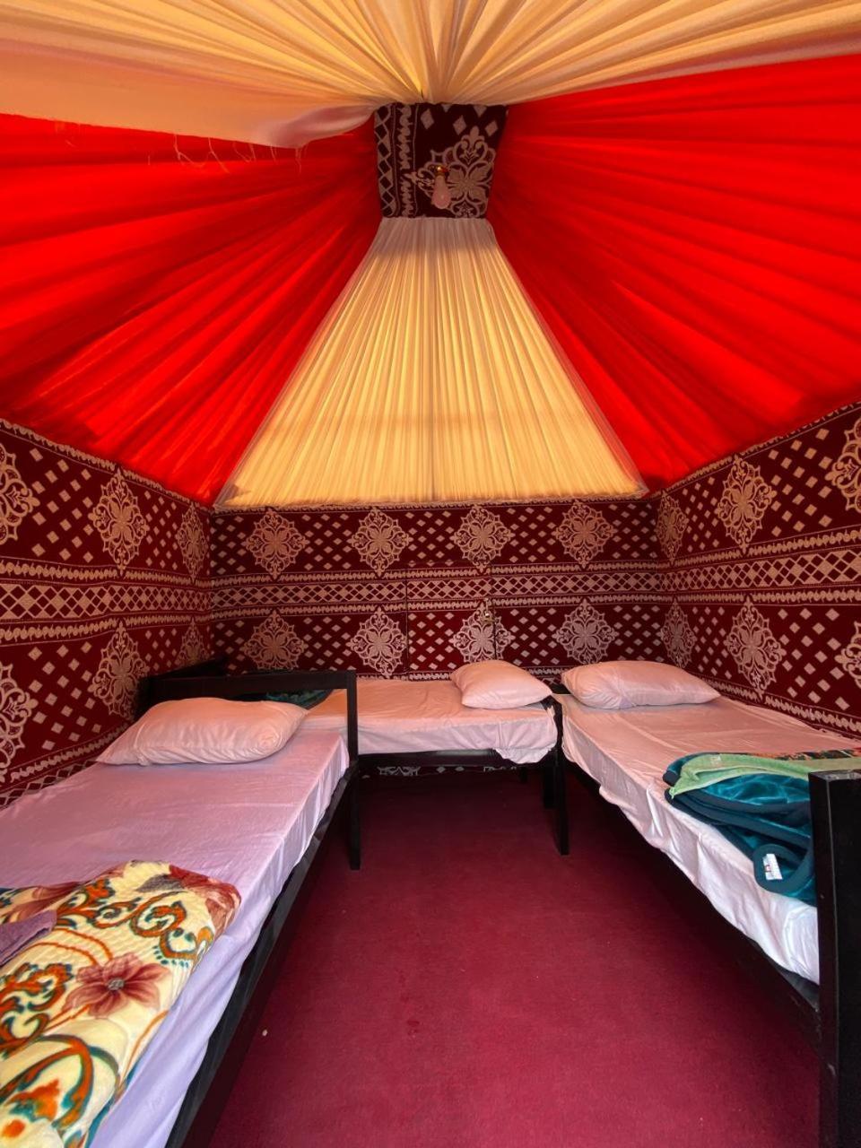 Wadi Rum Bedouin City Camp & Tours Exterior foto