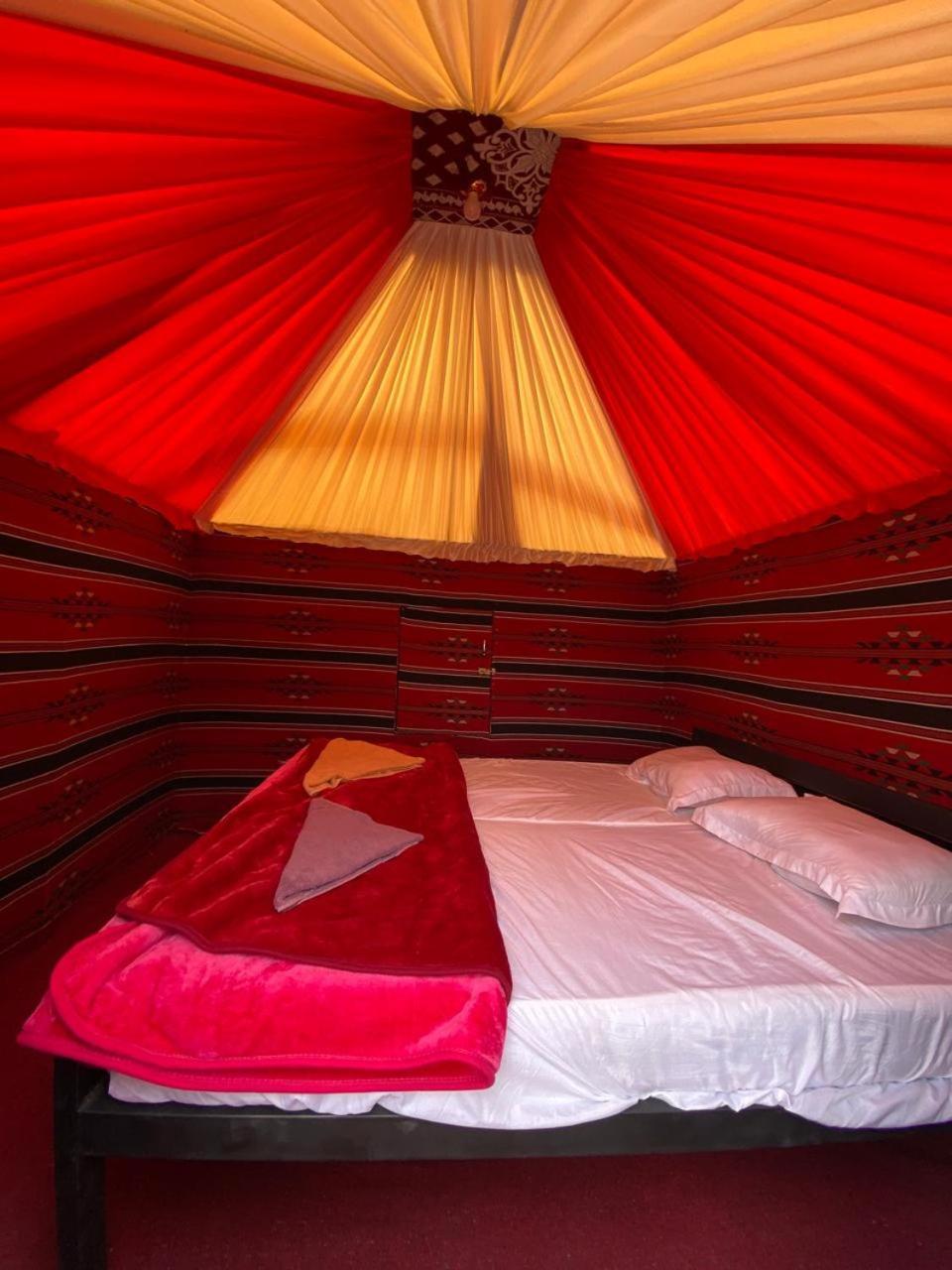 Wadi Rum Bedouin City Camp & Tours Exterior foto