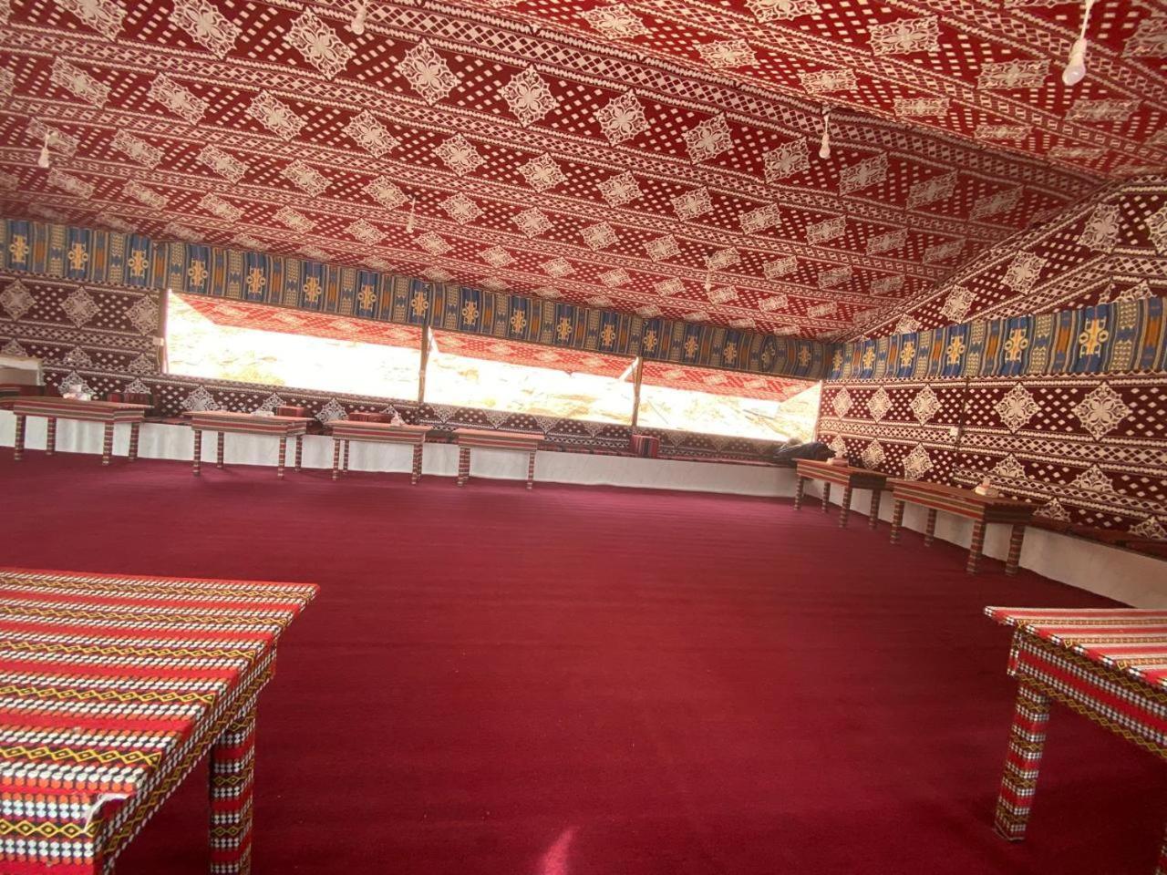 Wadi Rum Bedouin City Camp & Tours Exterior foto